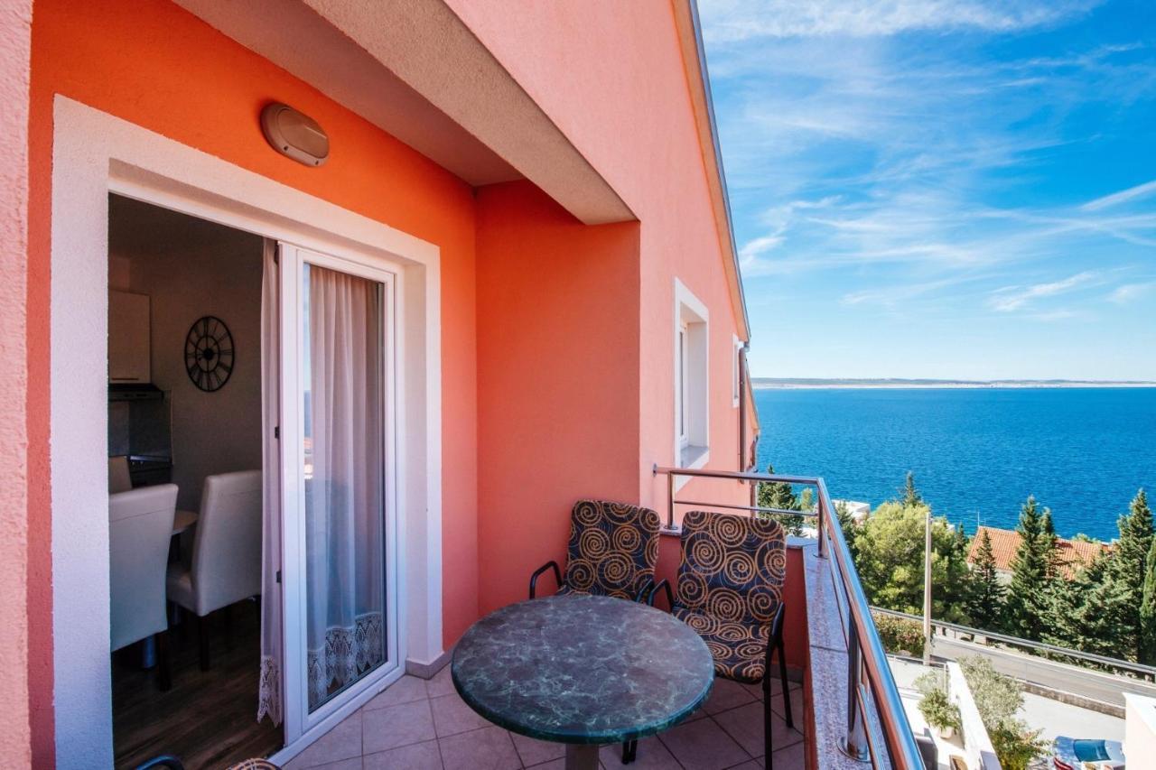 Apartments By The Sea Starigrad, Paklenica - 16421 ภายนอก รูปภาพ