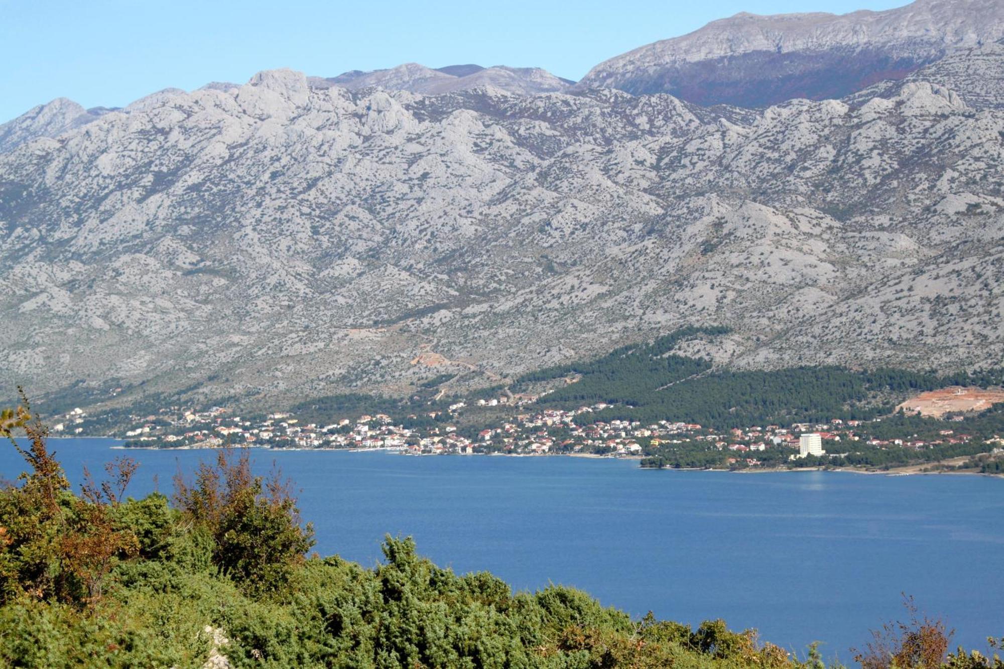 Apartments By The Sea Starigrad, Paklenica - 16421 ภายนอก รูปภาพ