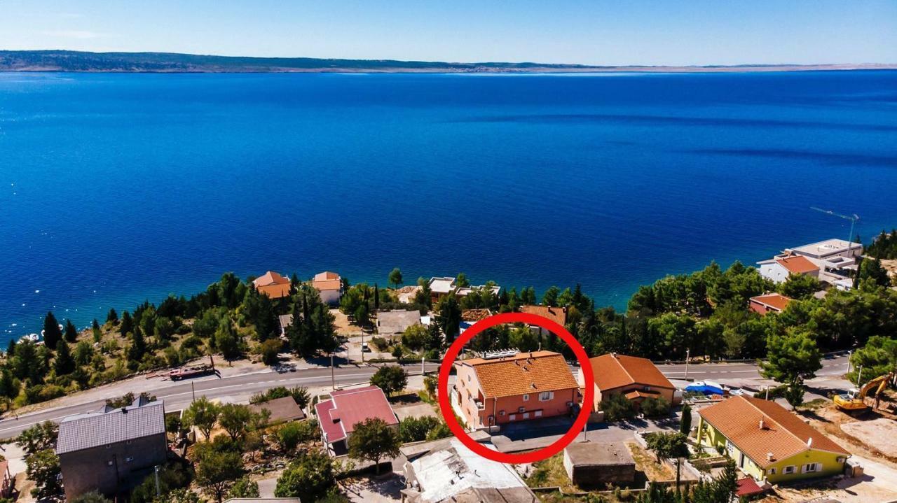Apartments By The Sea Starigrad, Paklenica - 16421 ภายนอก รูปภาพ